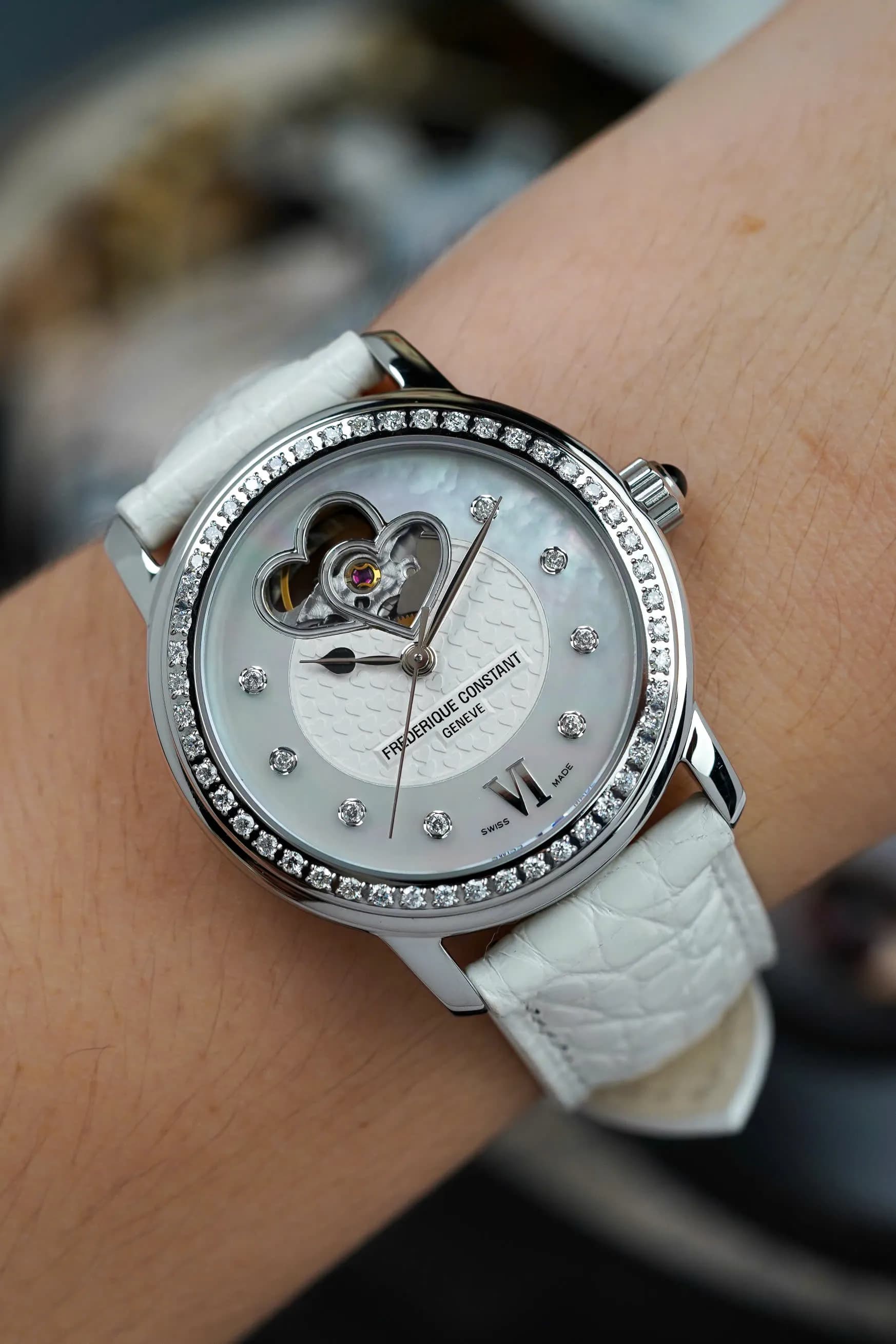 ĐỒNG HỒ FREDERIQUE CONSTANT FC-310DHB2PD6 LIKE NEW